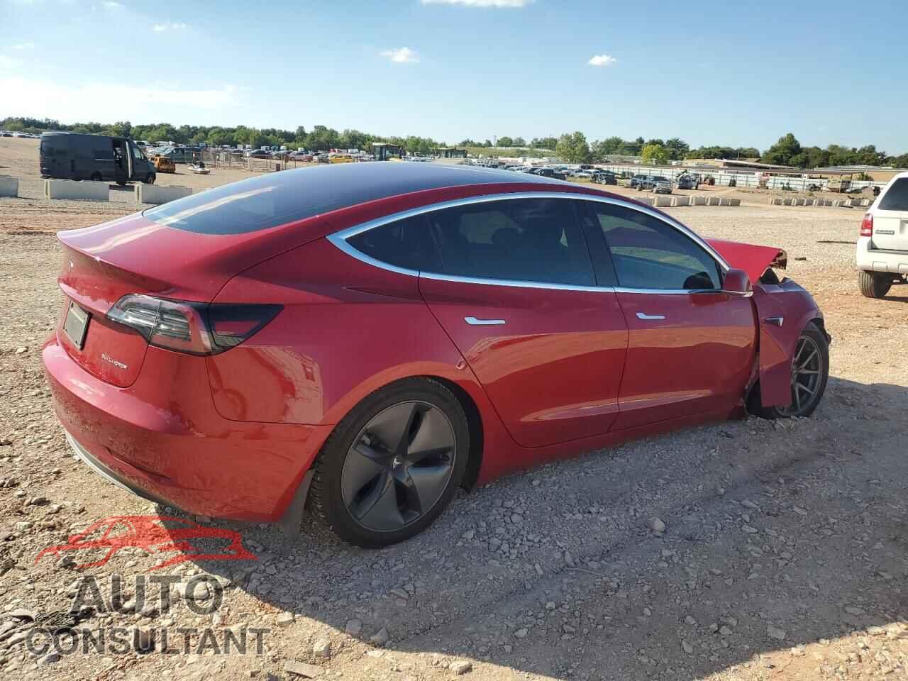 TESLA MODEL 3 2018 - 5YJ3E1EB8JF129881