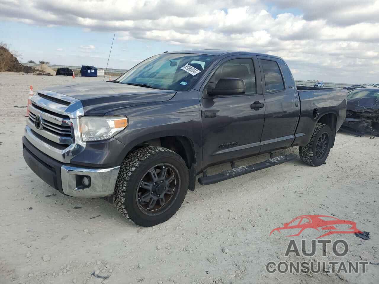 TOYOTA TUNDRA 2016 - 5TFUW5F16GX539589