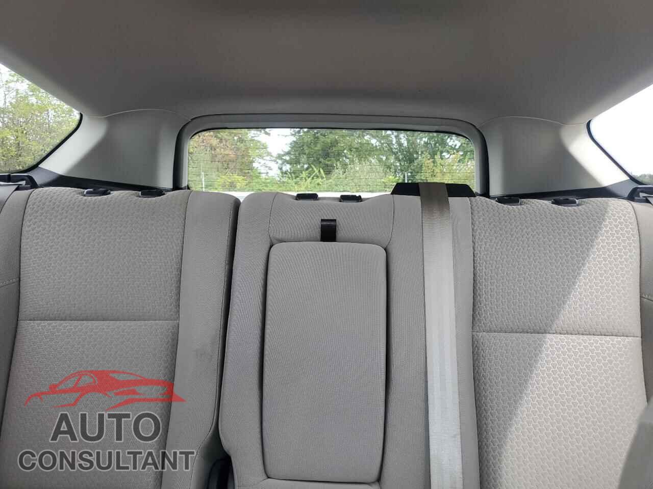 FORD ESCAPE 2017 - 1FMCU9GDXHUB97886