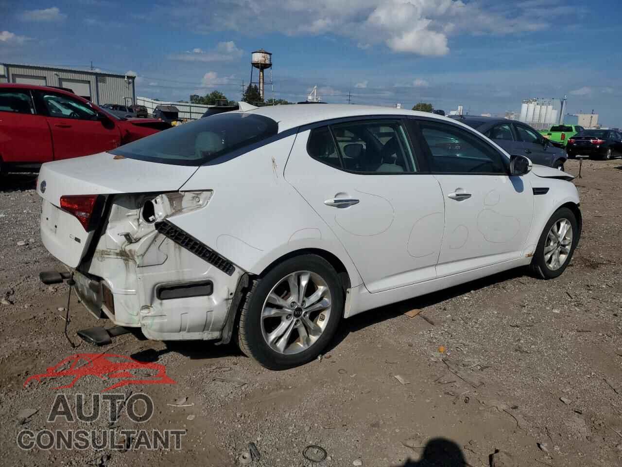 KIA OPTIMA 2011 - KNAGN4A78B5045628