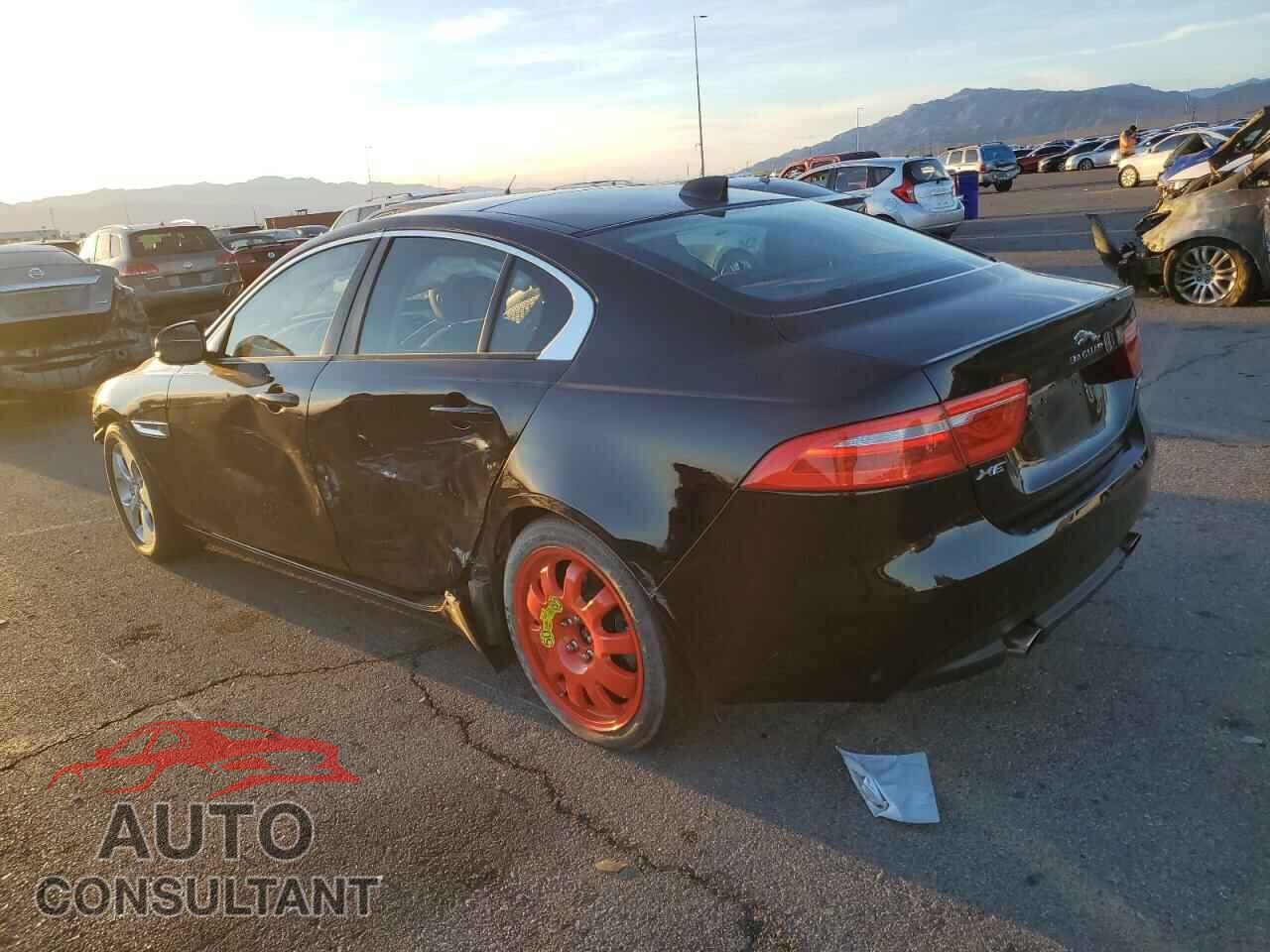 JAGUAR XE 2017 - SAJAR4BG8HA978197