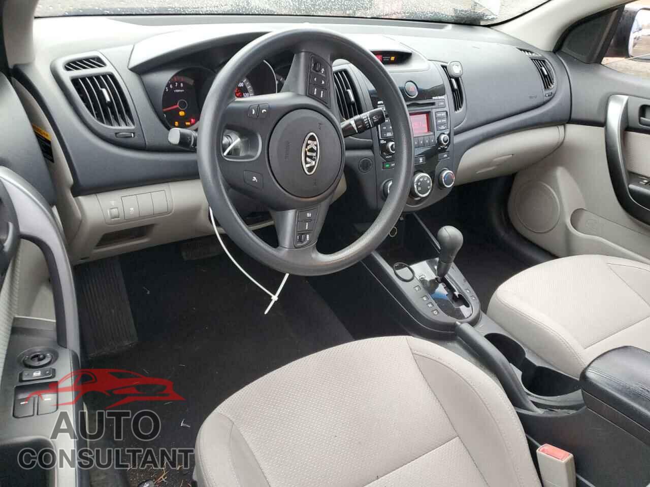 KIA FORTE 2010 - KNAFU6A22A5118747