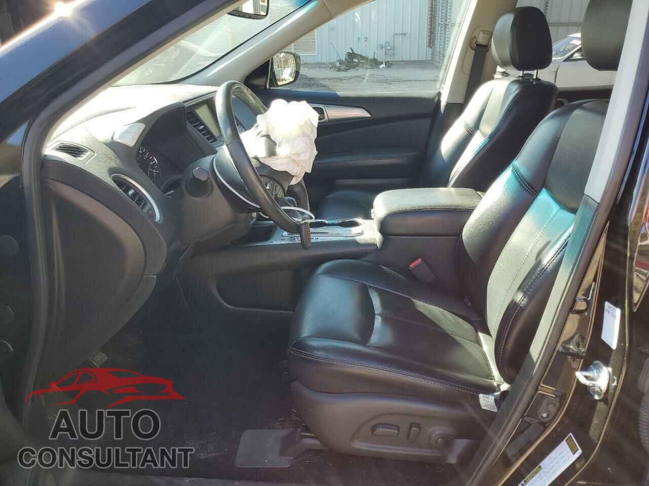 NISSAN PATHFINDER 2017 - 5N1DR2MN4HC678717