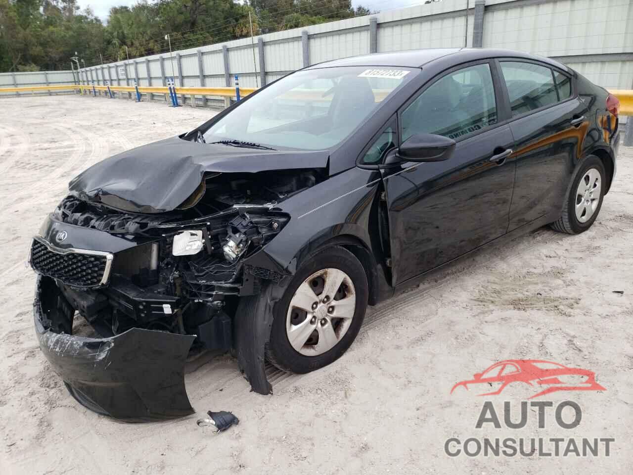 KIA FORTE 2017 - 3KPFL4A74HE020176