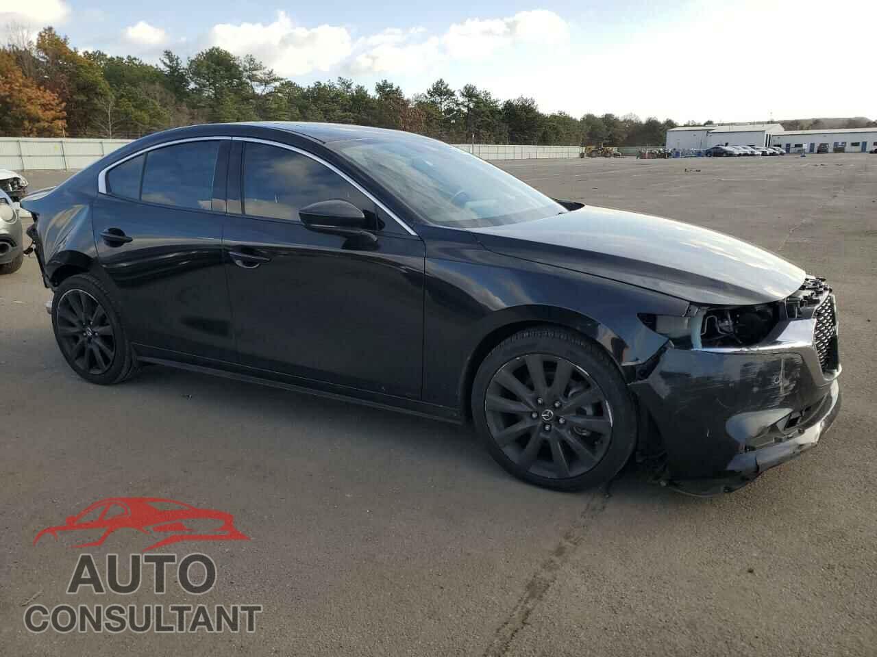 MAZDA 3 2021 - JM1BPBEY0M1310096