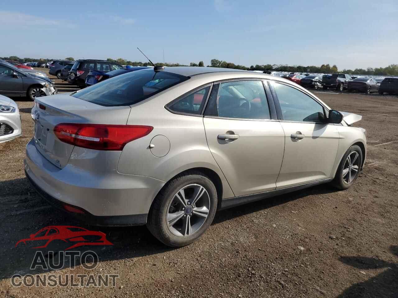 FORD FOCUS 2018 - 1FADP3FE2JL214611