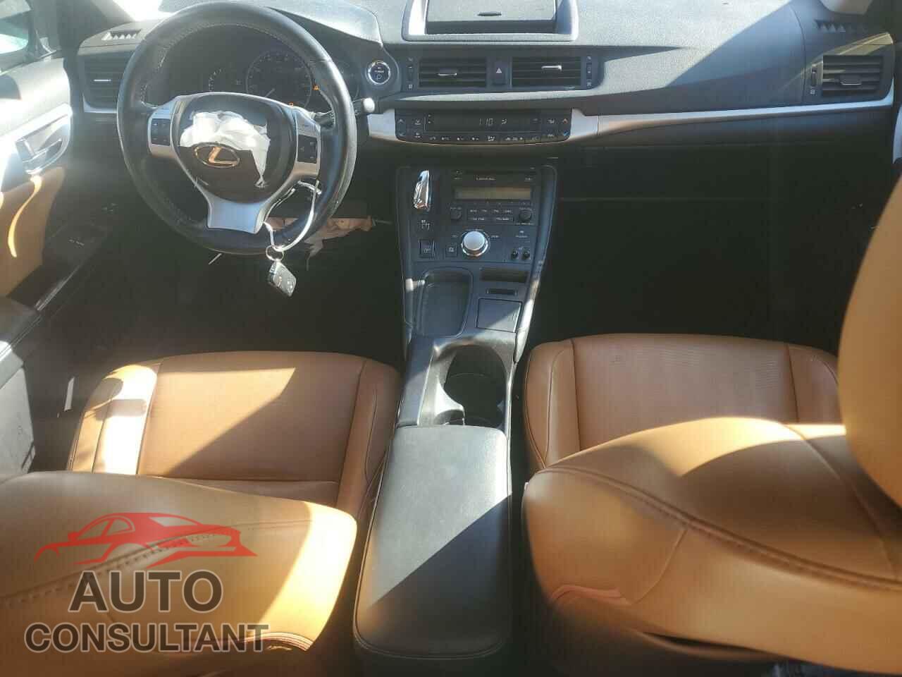 LEXUS CT 200 2012 - JTHKD5BH2C2117261