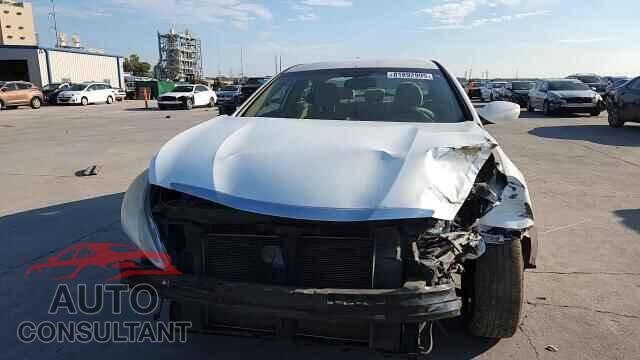 HYUNDAI SONATA 2013 - 5NPEB4AC3DH747066