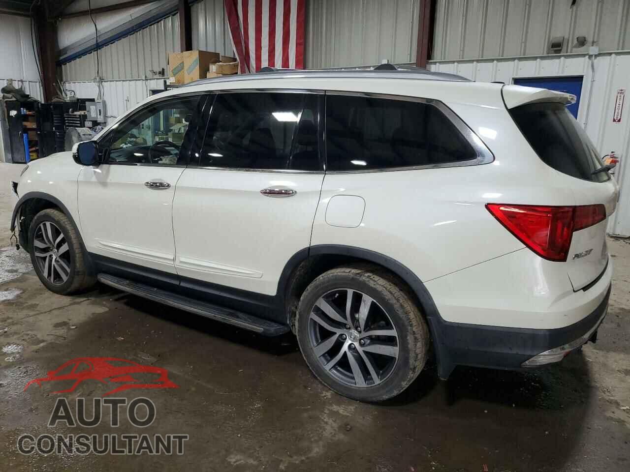 HONDA PILOT 2017 - 5FNYF6H96HB062751