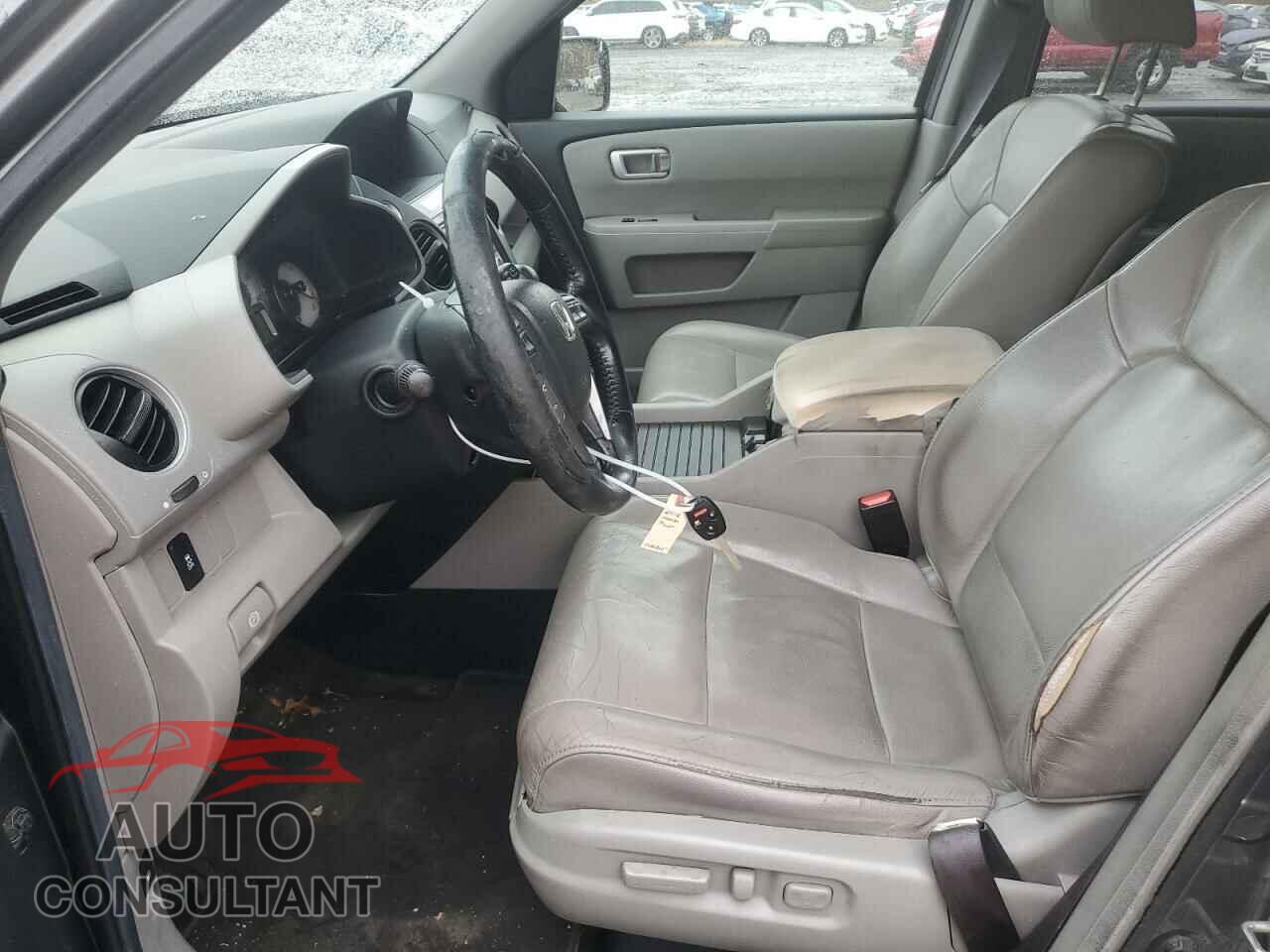 HONDA PILOT 2012 - 5FNYF4H56CB002365
