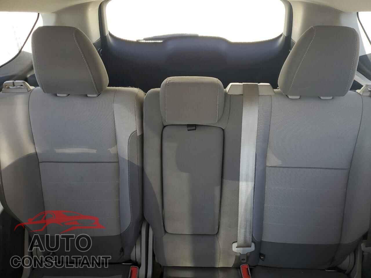 FORD ESCAPE 2015 - 1FMCU9G96FUB51075
