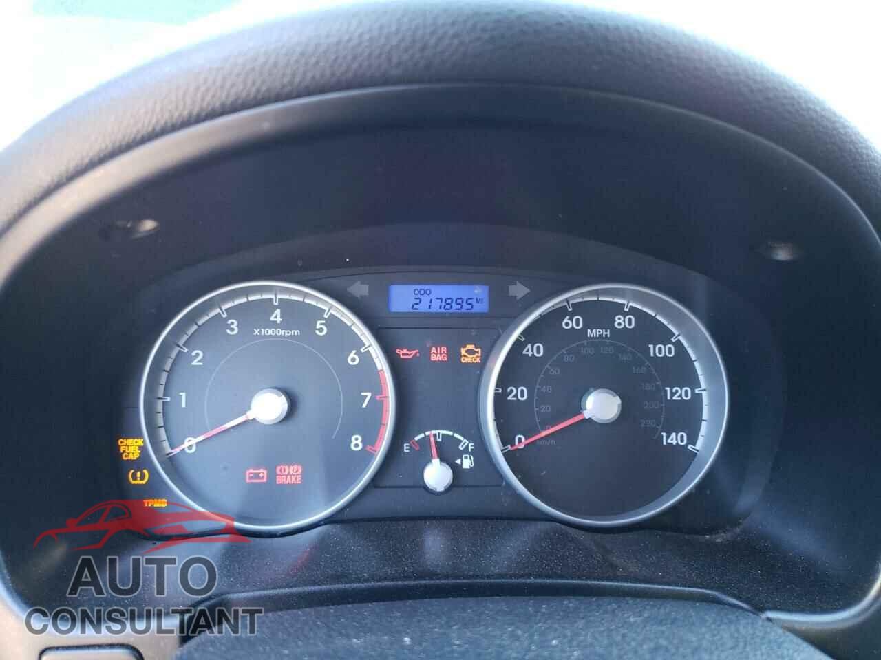 HYUNDAI ACCENT 2011 - KMHCM3ACXBU195771