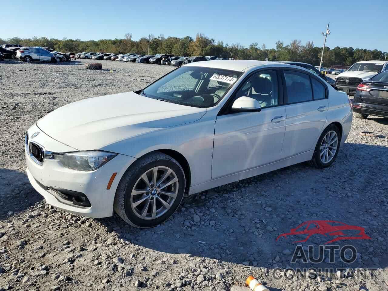 BMW 3 SERIES 2017 - WBA8E1G32HNU16962
