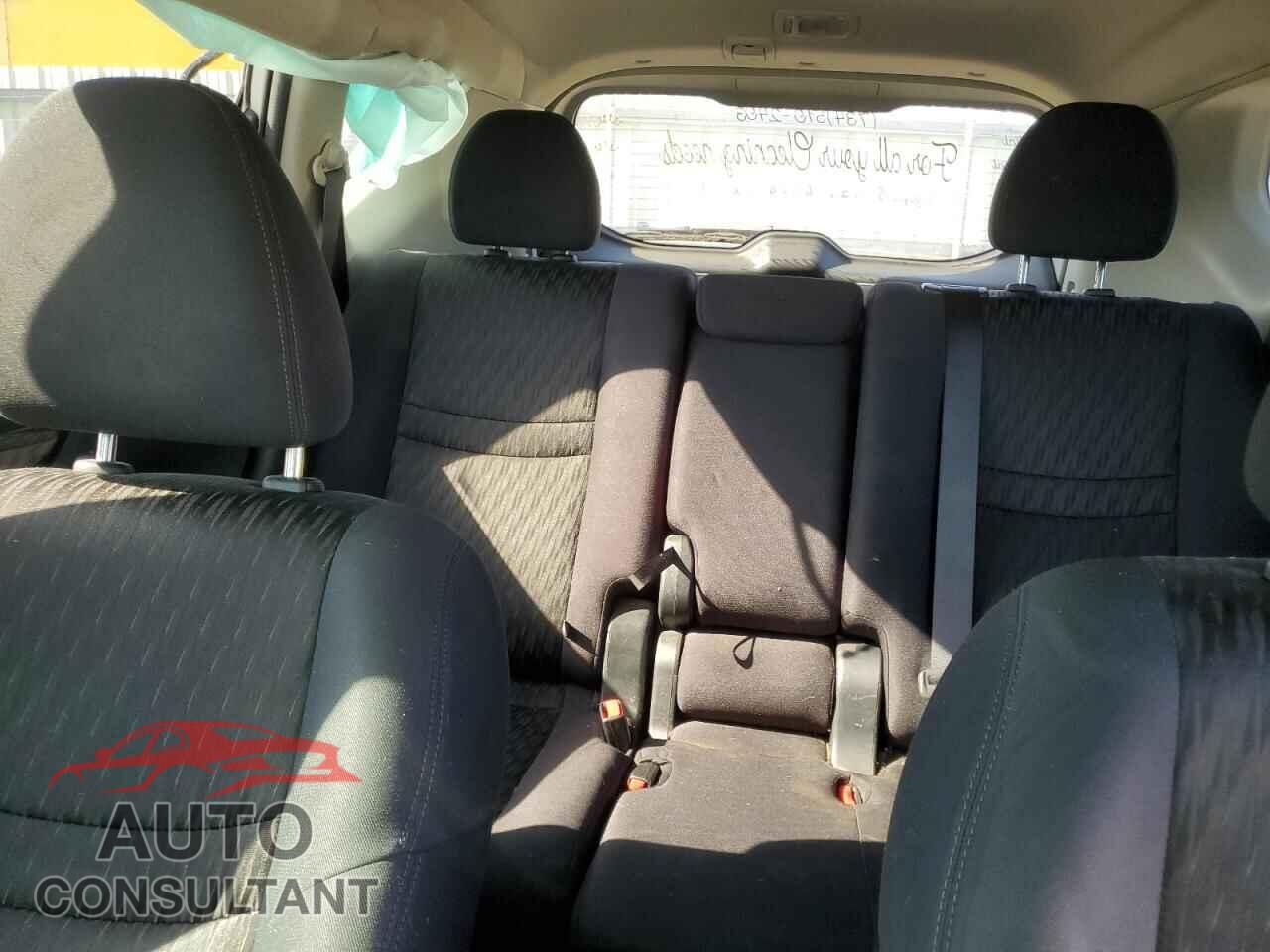 NISSAN ROGUE 2017 - 5N1AT2MT3HC865448