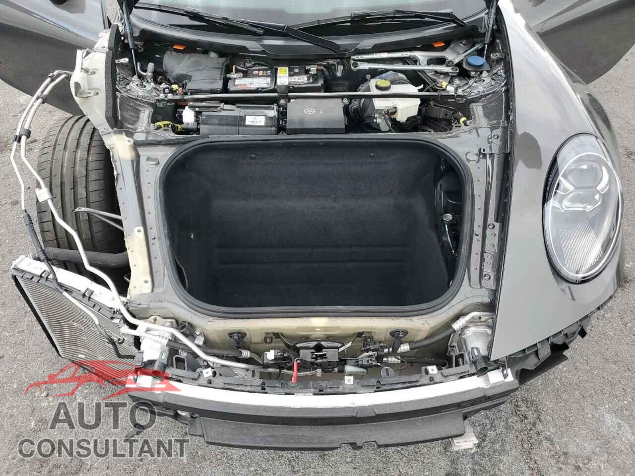 PORSCHE 911 2024 - WP0AB2A91RS221227