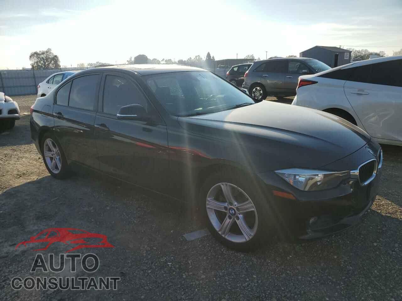 BMW 3 SERIES 2015 - WBA3B3G56FNT18059