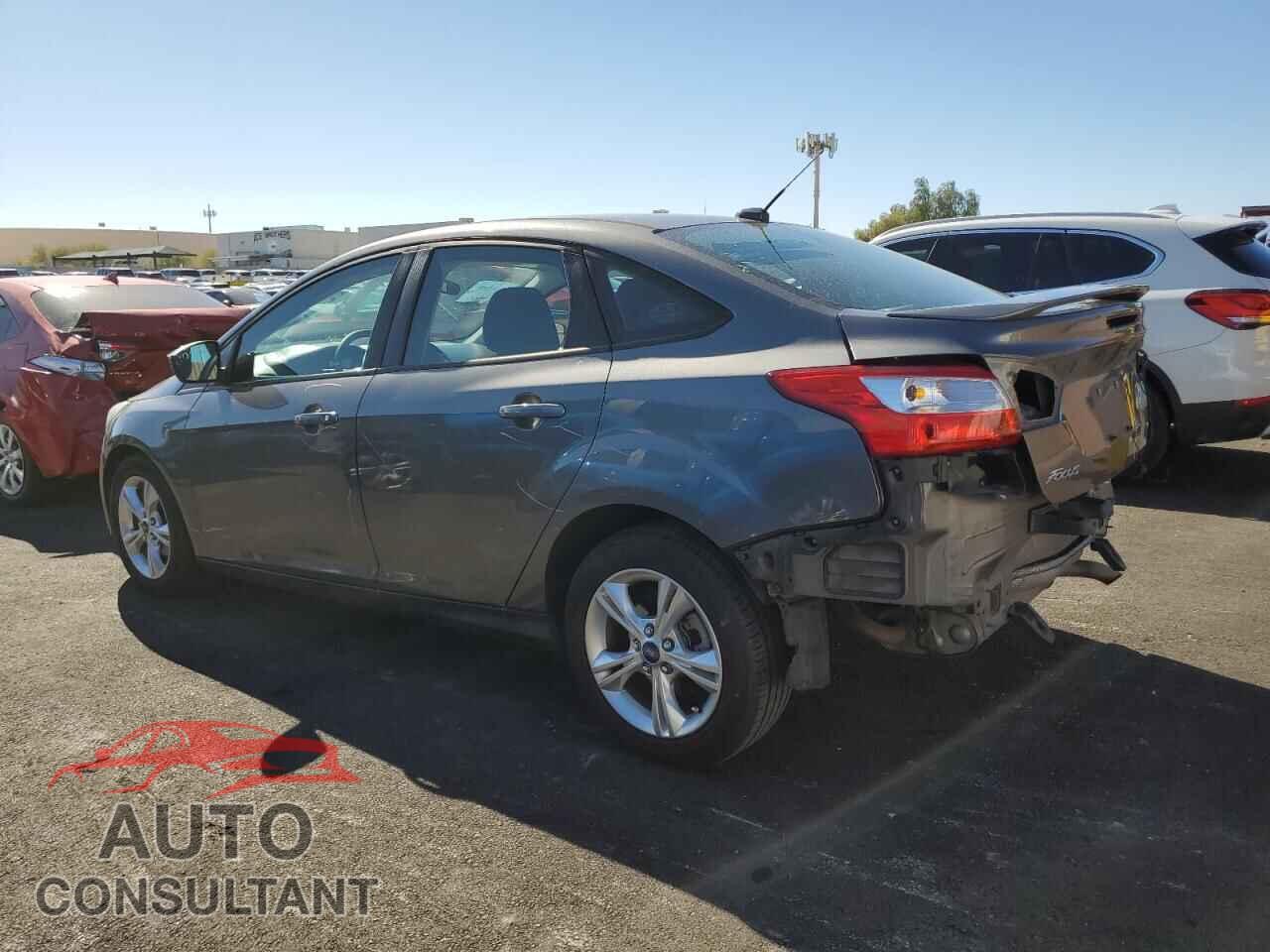 FORD FOCUS 2012 - 1FAHP3F22CL400577