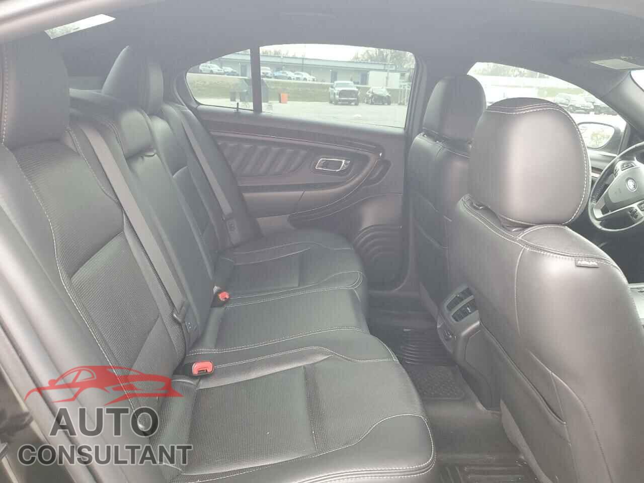 FORD TAURUS 2015 - 1FAHP2F81FG139308