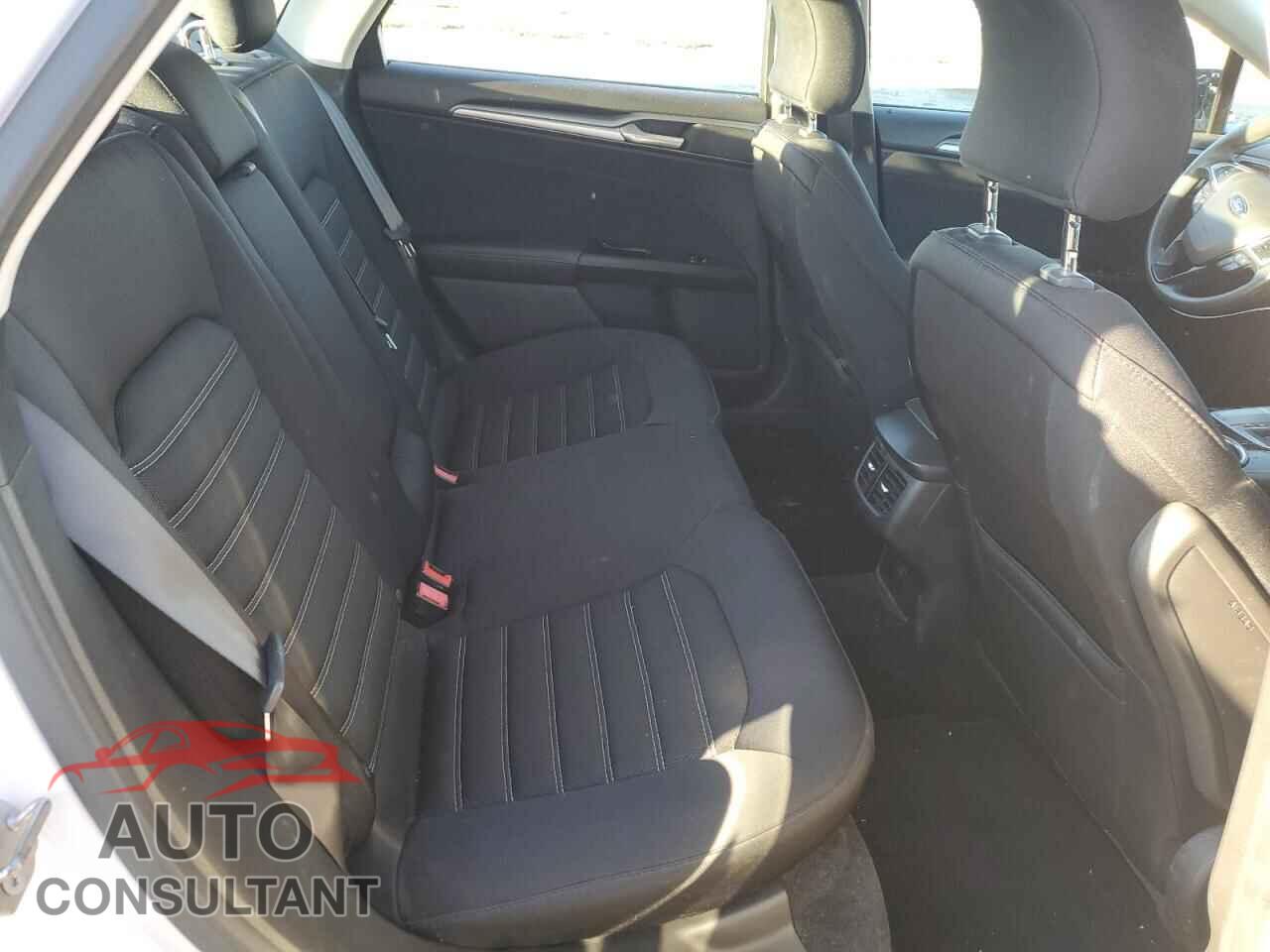 FORD FUSION 2015 - 1FA6P0HD1F5116516
