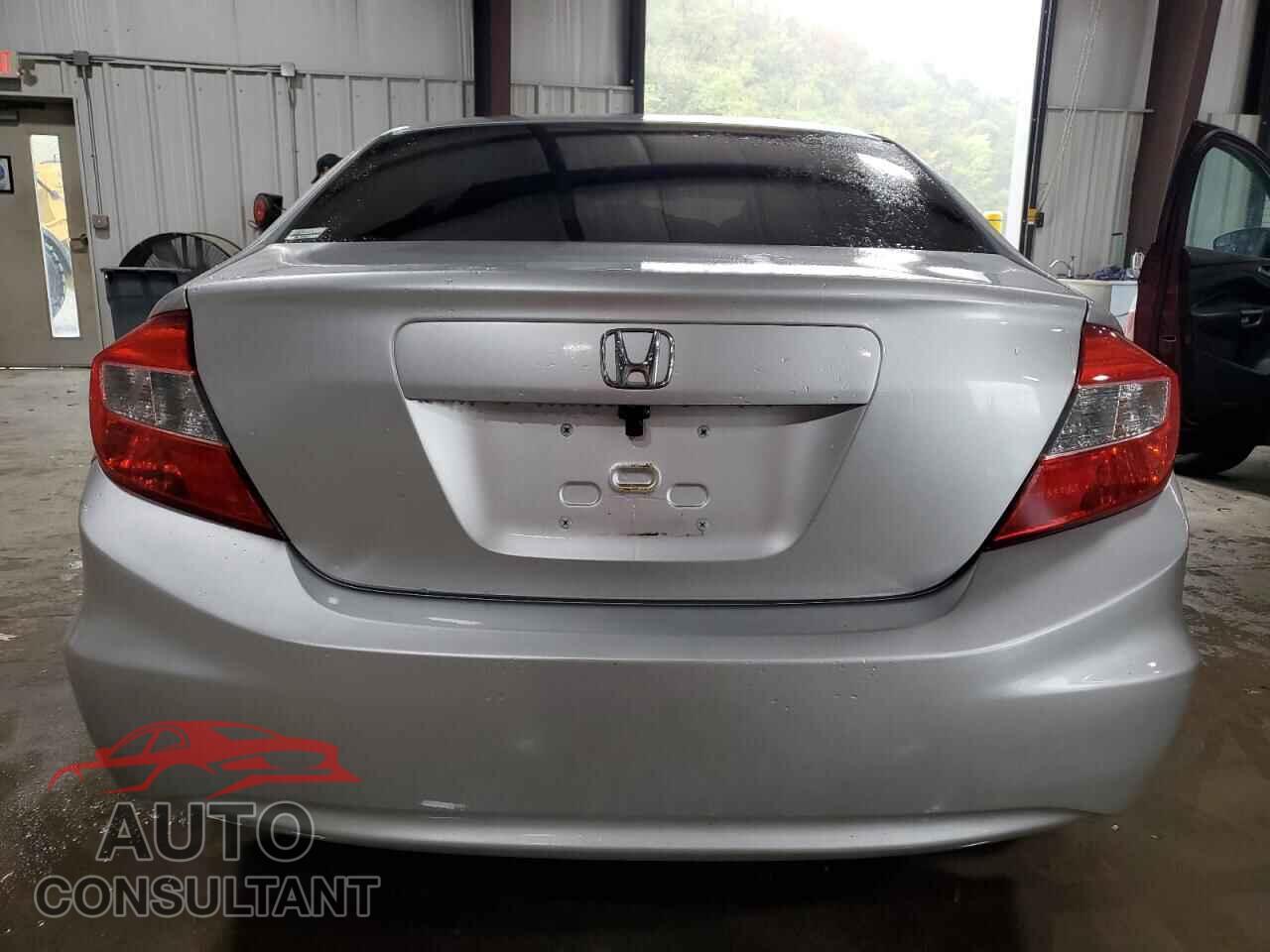 HONDA CIVIC 2012 - 2HGFB2F52CH331201