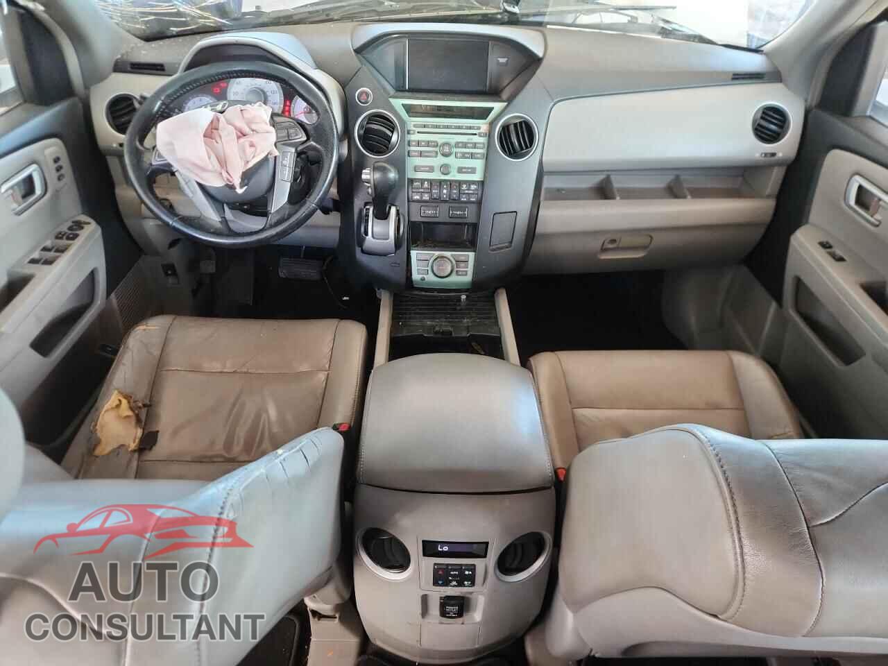 HONDA PILOT 2009 - 5FNYF48889B042501