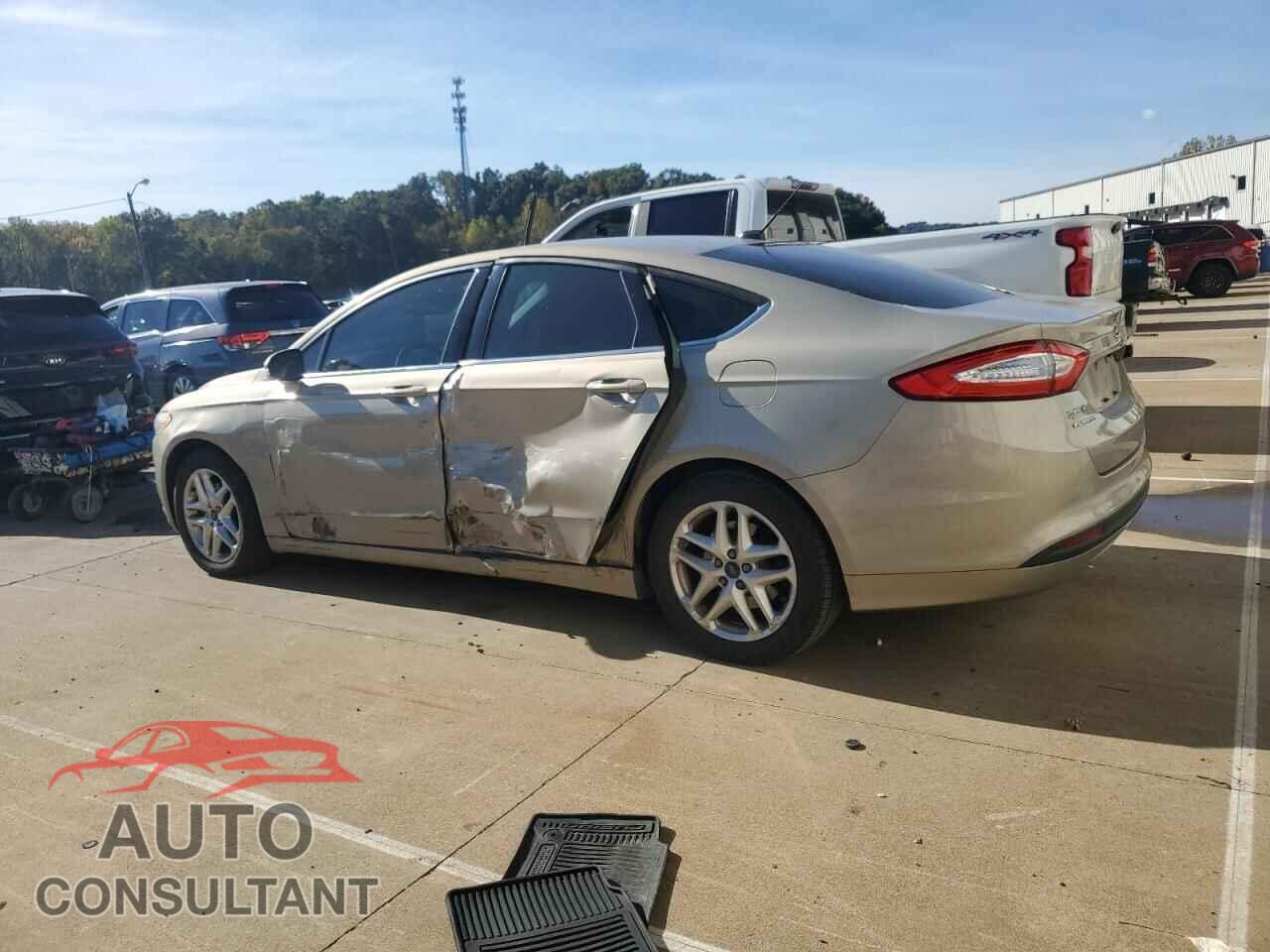 FORD FUSION 2015 - 3FA6P0H7XFR204357