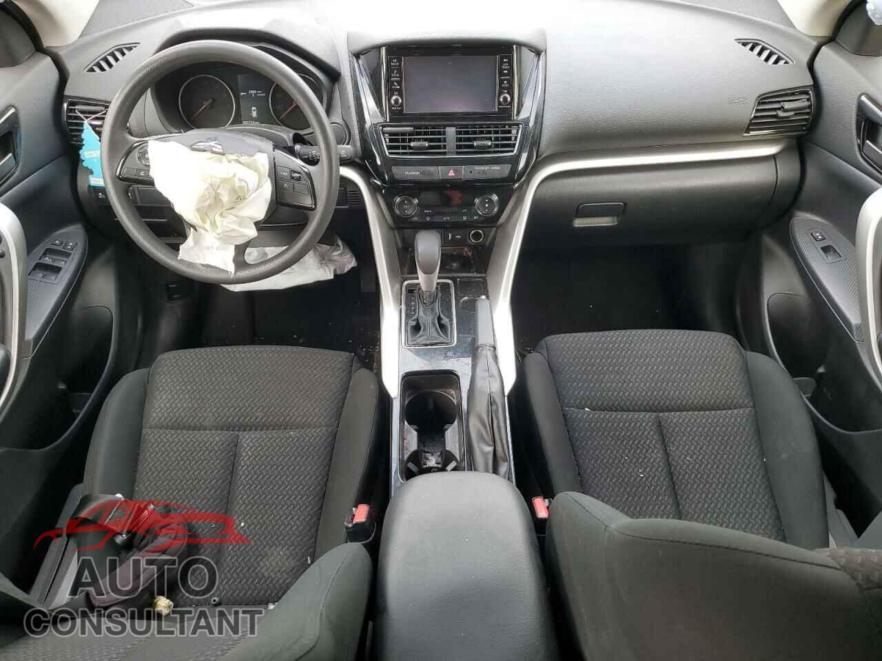 MITSUBISHI ECLIPSE 2022 - JA4ASUAA8NZ052714