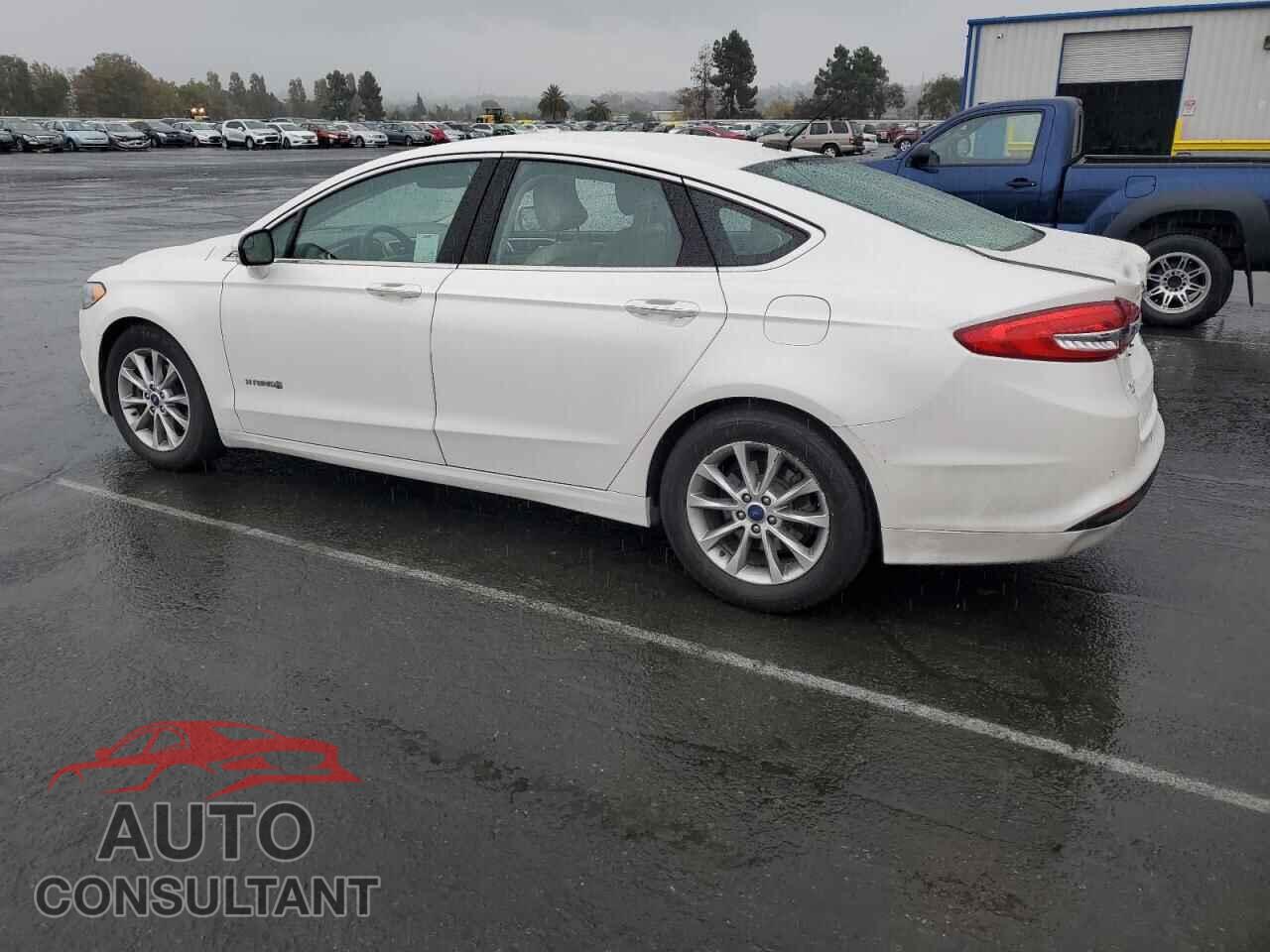 FORD FUSION 2017 - 3FA6P0LU7HR158082