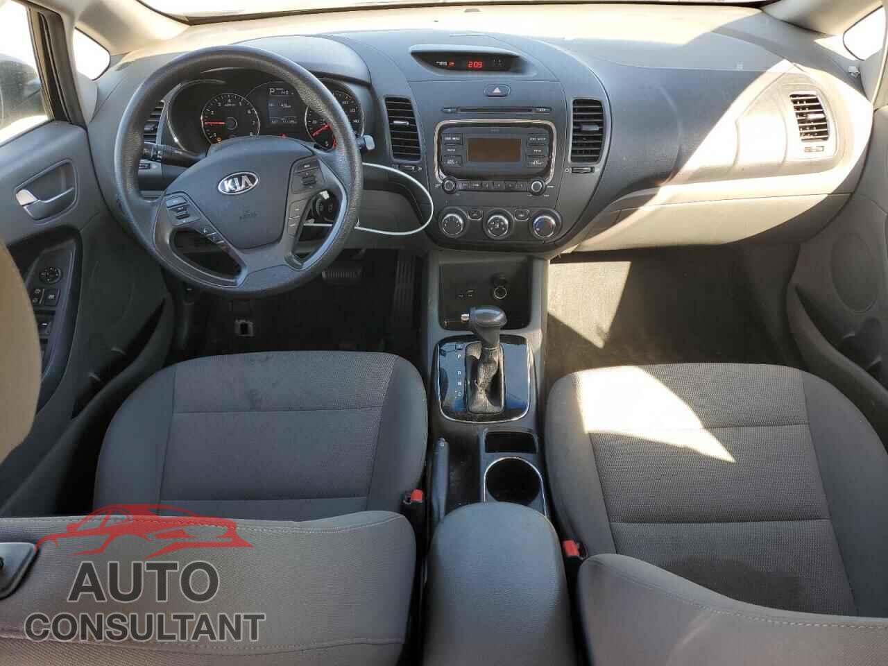 KIA FORTE 2017 - 3KPFK4A78HE053636