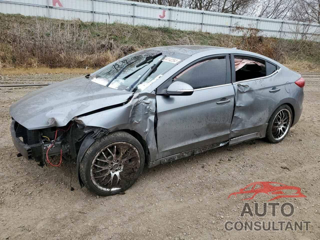 HYUNDAI ELANTRA 2018 - KMHD04LB8JU558206