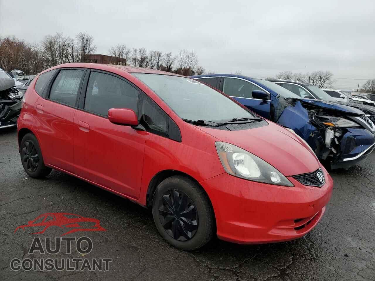 HONDA FIT 2013 - JHMGE8G37DC046605