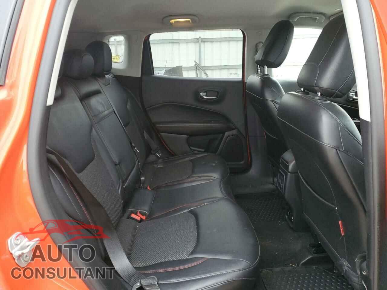 JEEP COMPASS 2018 - 3C4NJDDB0JT134369