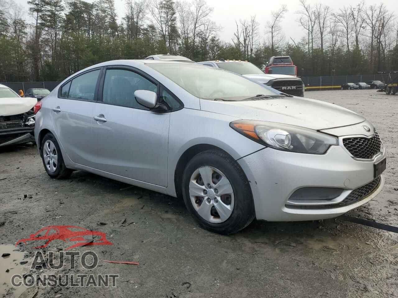 KIA FORTE 2015 - KNAFK4A60F5306283