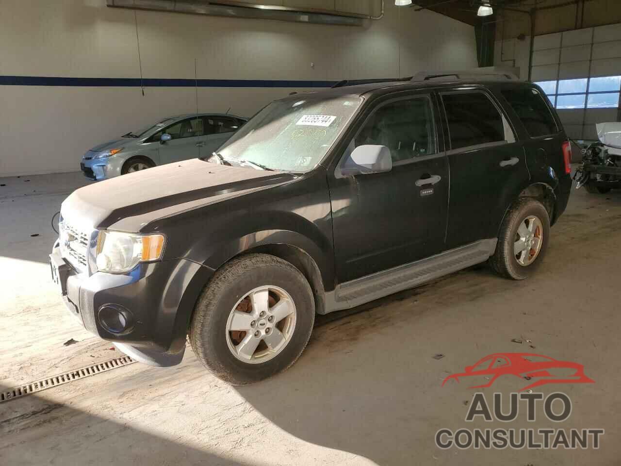 FORD ESCAPE 2009 - 1FMCU03739KA86623