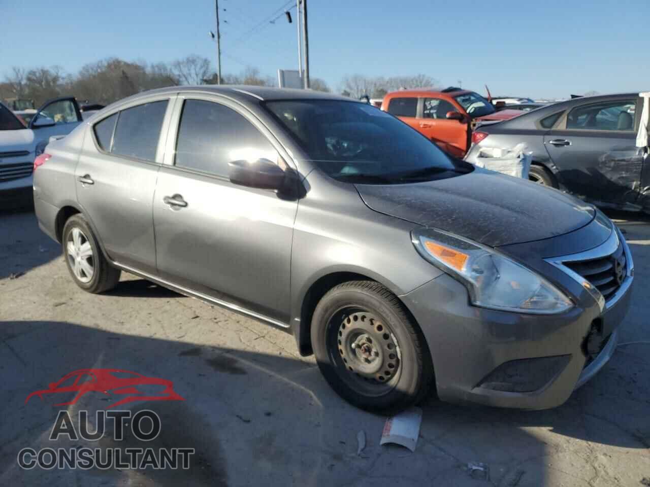 NISSAN VERSA 2017 - 3N1CN7AP1HL831138