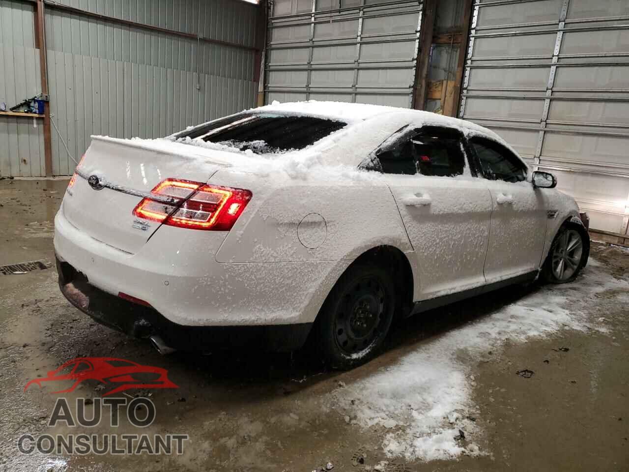 FORD TAURUS 2015 - 1FAHP2H87FG125443