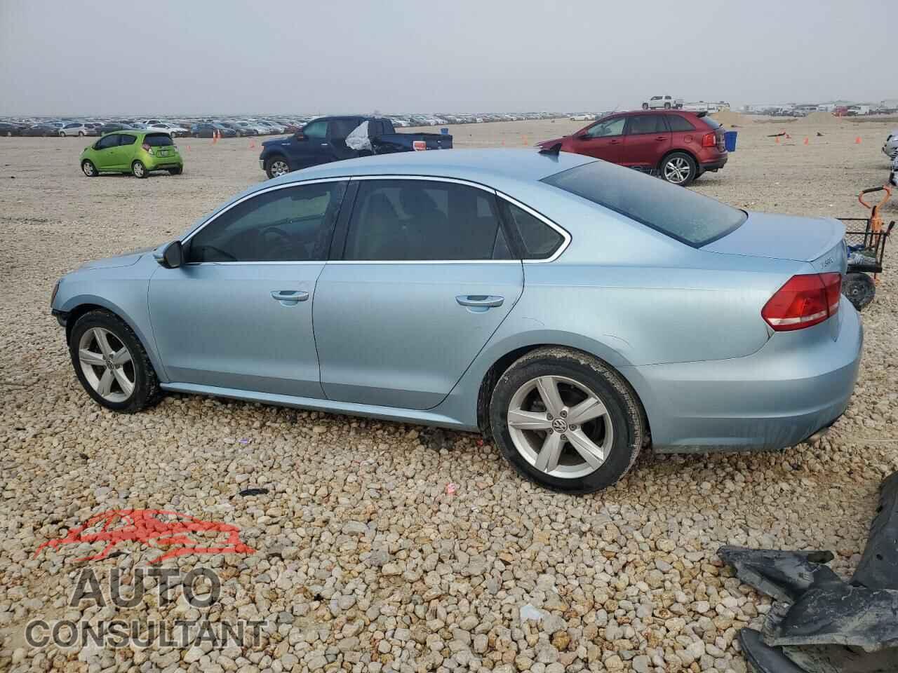 VOLKSWAGEN PASSAT 2012 - 1VWBP7A30CC034154