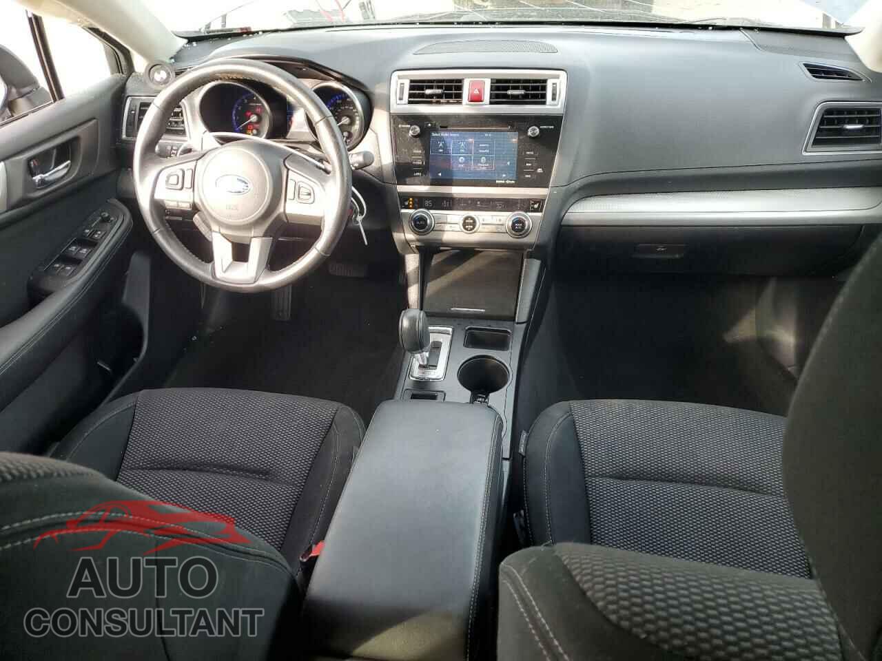 SUBARU OUTBACK 2017 - 4S4BSACCXH3302674