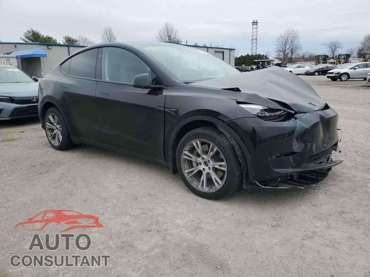 TESLA MODEL Y 2023 - 7SAYGDEE4PF836127