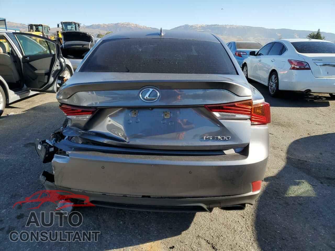 LEXUS IS 2019 - JTHBA1D23K5085878