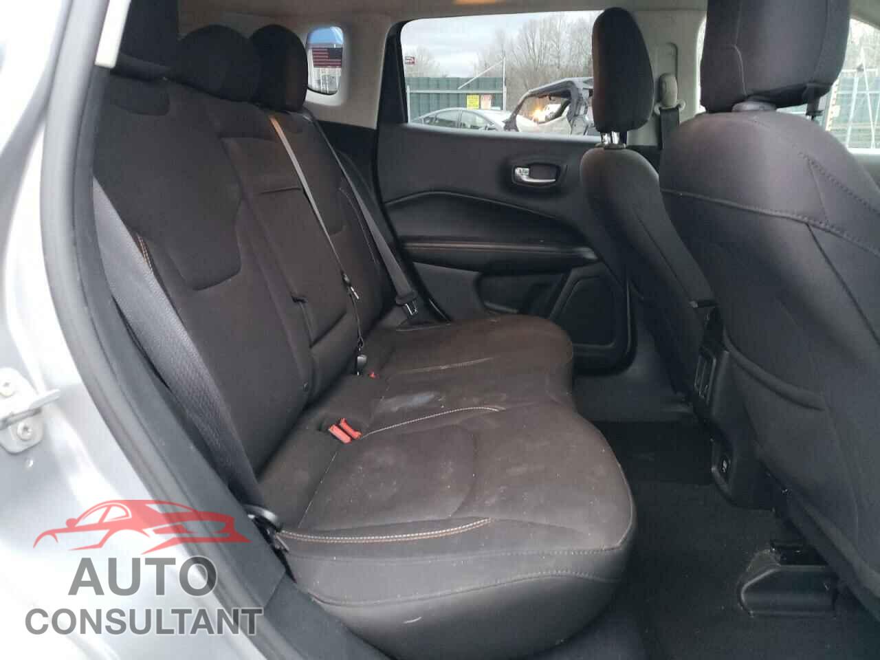 JEEP COMPASS 2017 - 3C4NJDAB7HT656057