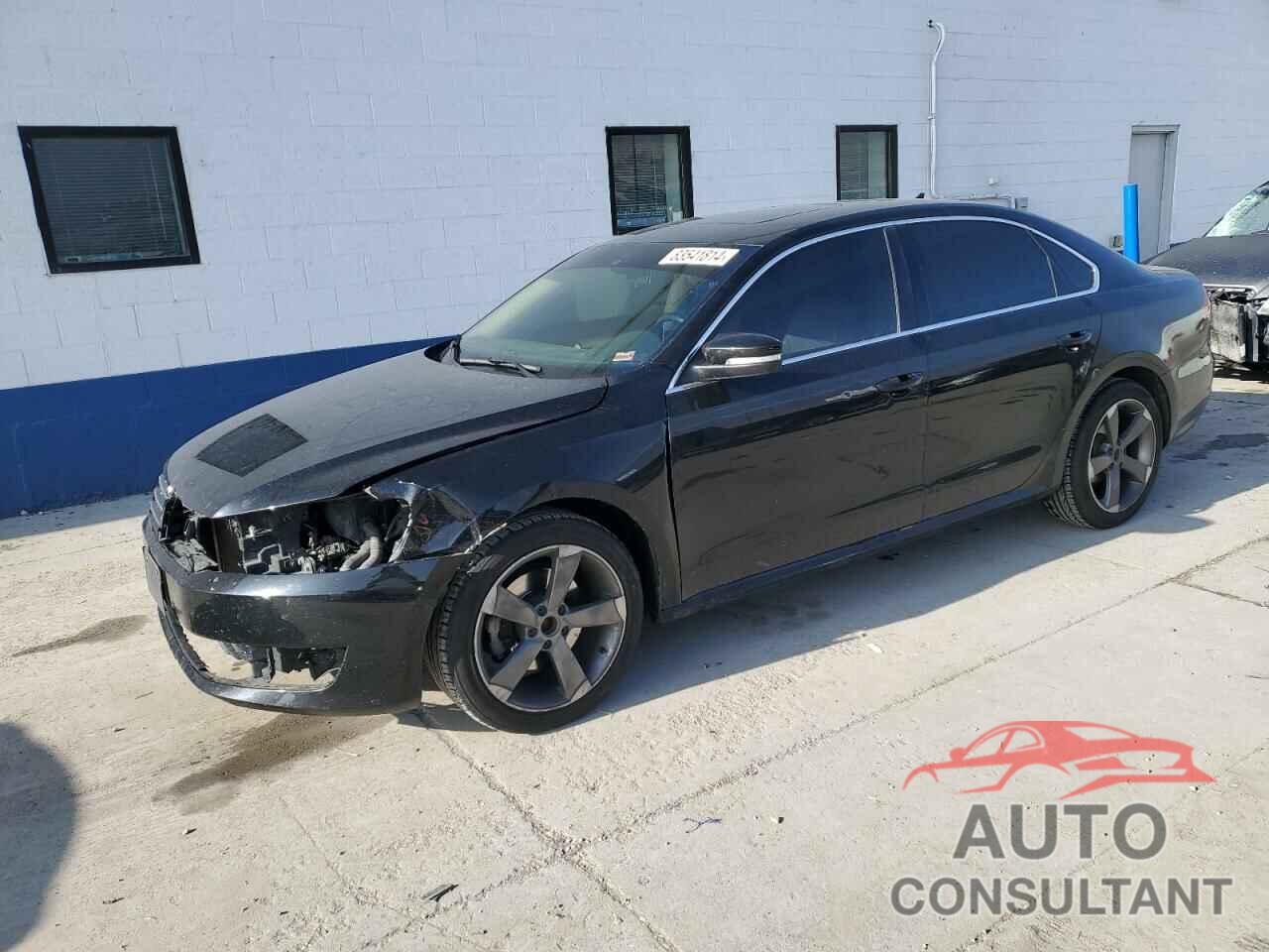 VOLKSWAGEN PASSAT 2015 - 1VWBV7A31FC090565