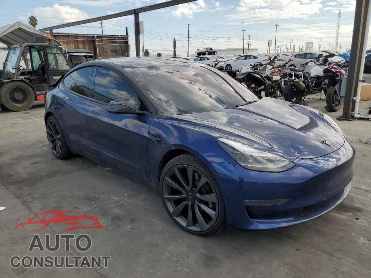 TESLA MODEL 3 2022 - 5YJ3E1EB3NF135741