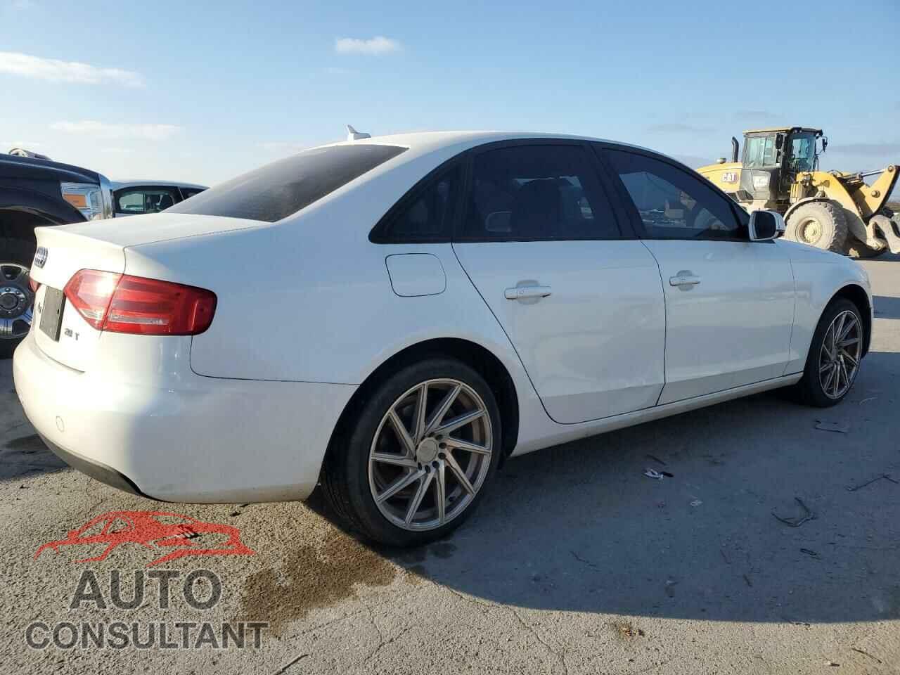 AUDI A4 2011 - WAUAFAFL5BN044007