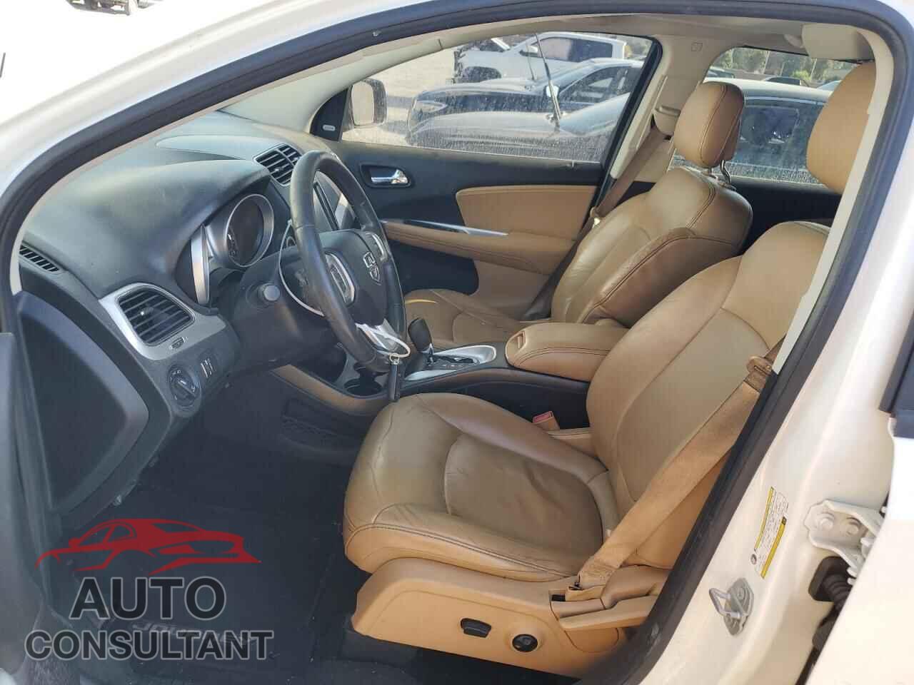 DODGE JOURNEY 2015 - 3C4PDCBGXFT736082
