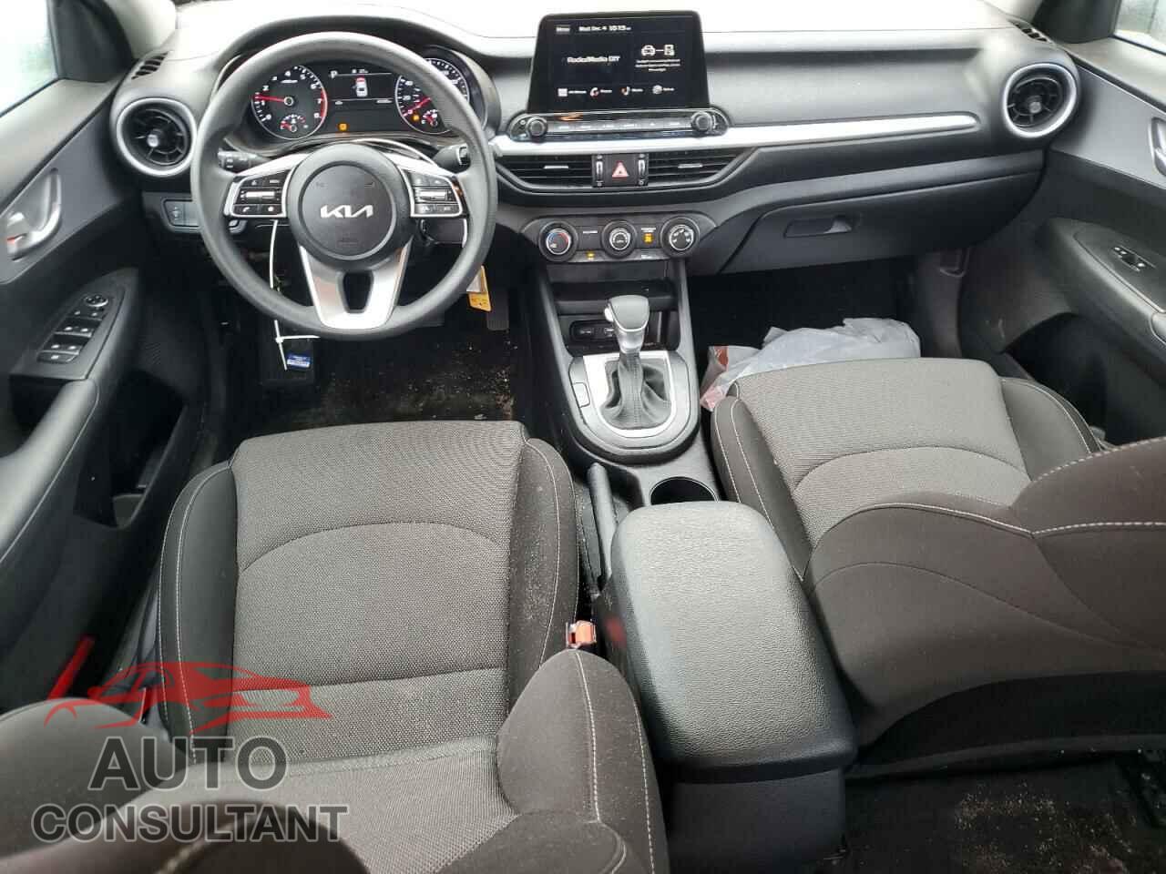 KIA FORTE 2023 - 3KPF24AD1PE565940