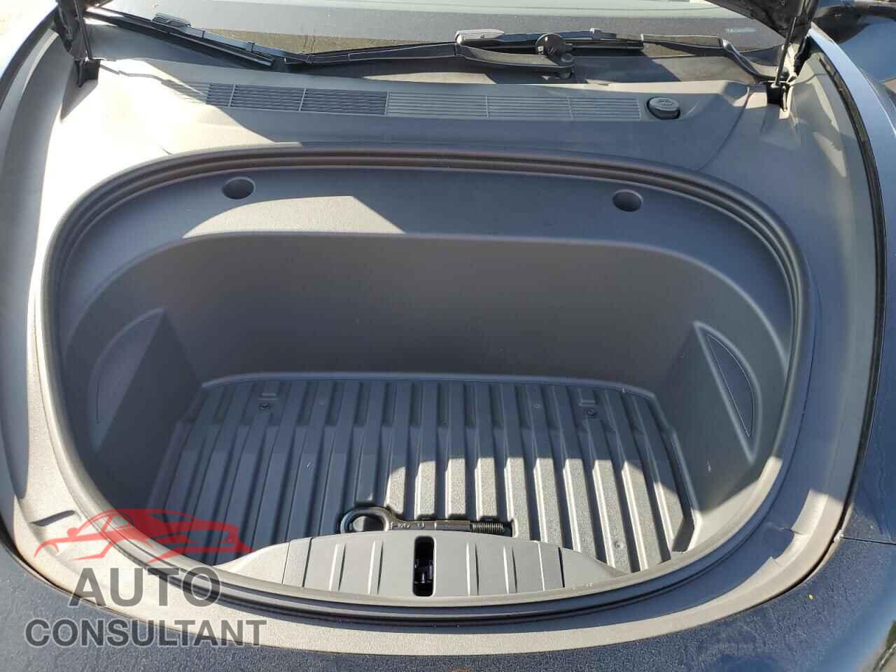 TESLA MODEL 3 2023 - 5YJ3E1EAXPF397041