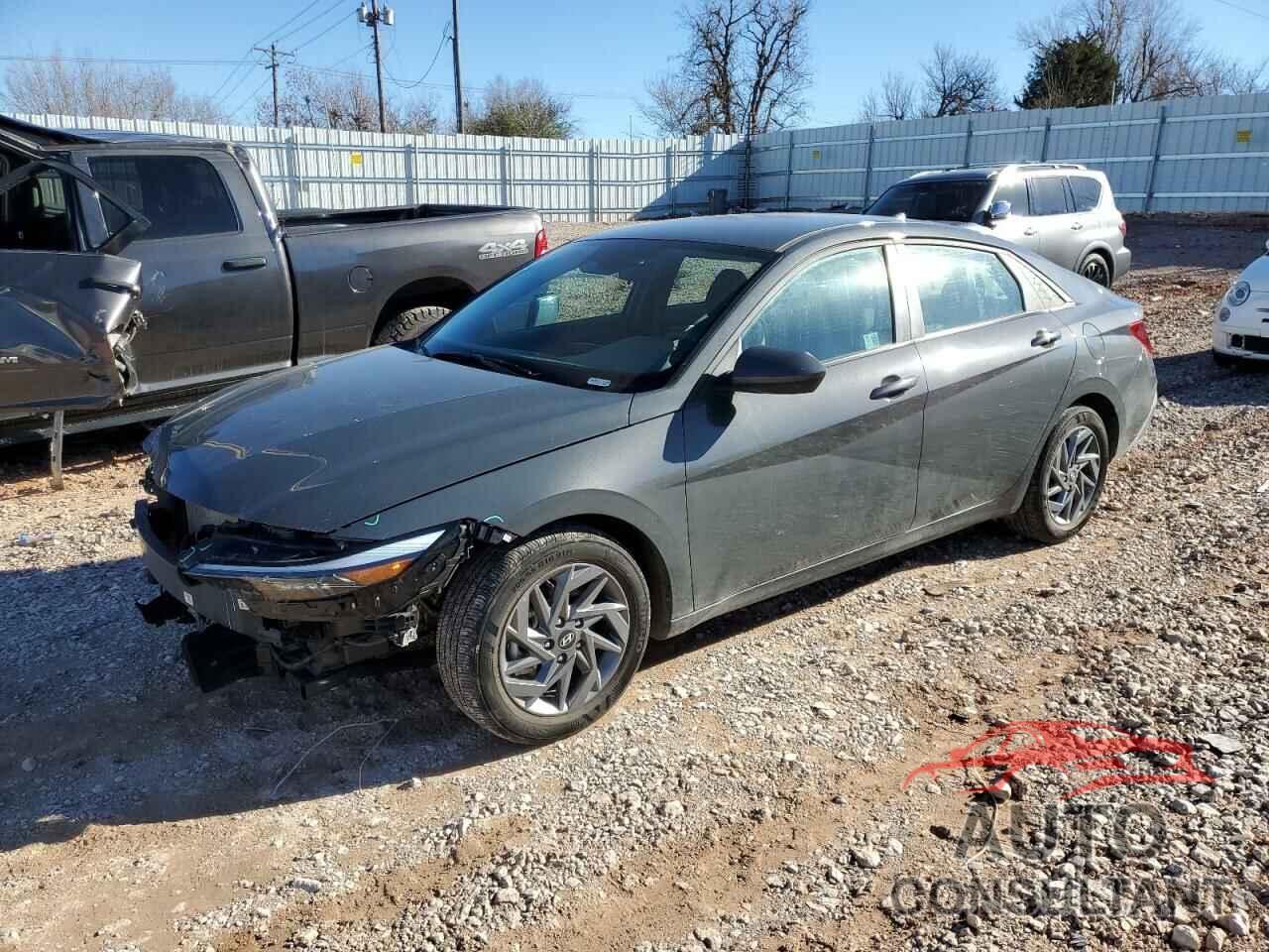 HYUNDAI ELANTRA 2024 - KMHLM4DG1RU736687