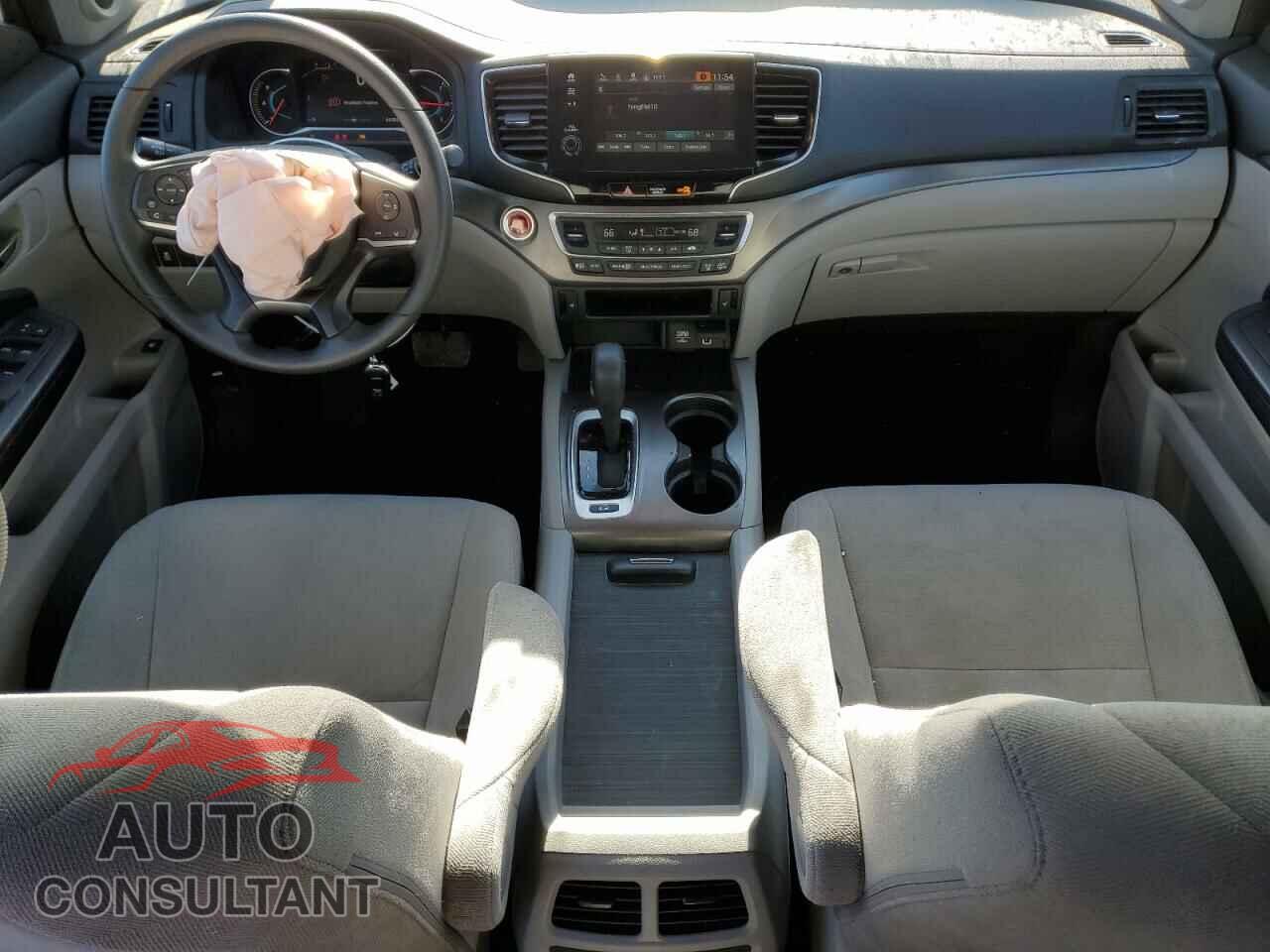 HONDA PILOT 2020 - 5FNYF6H35LB049557