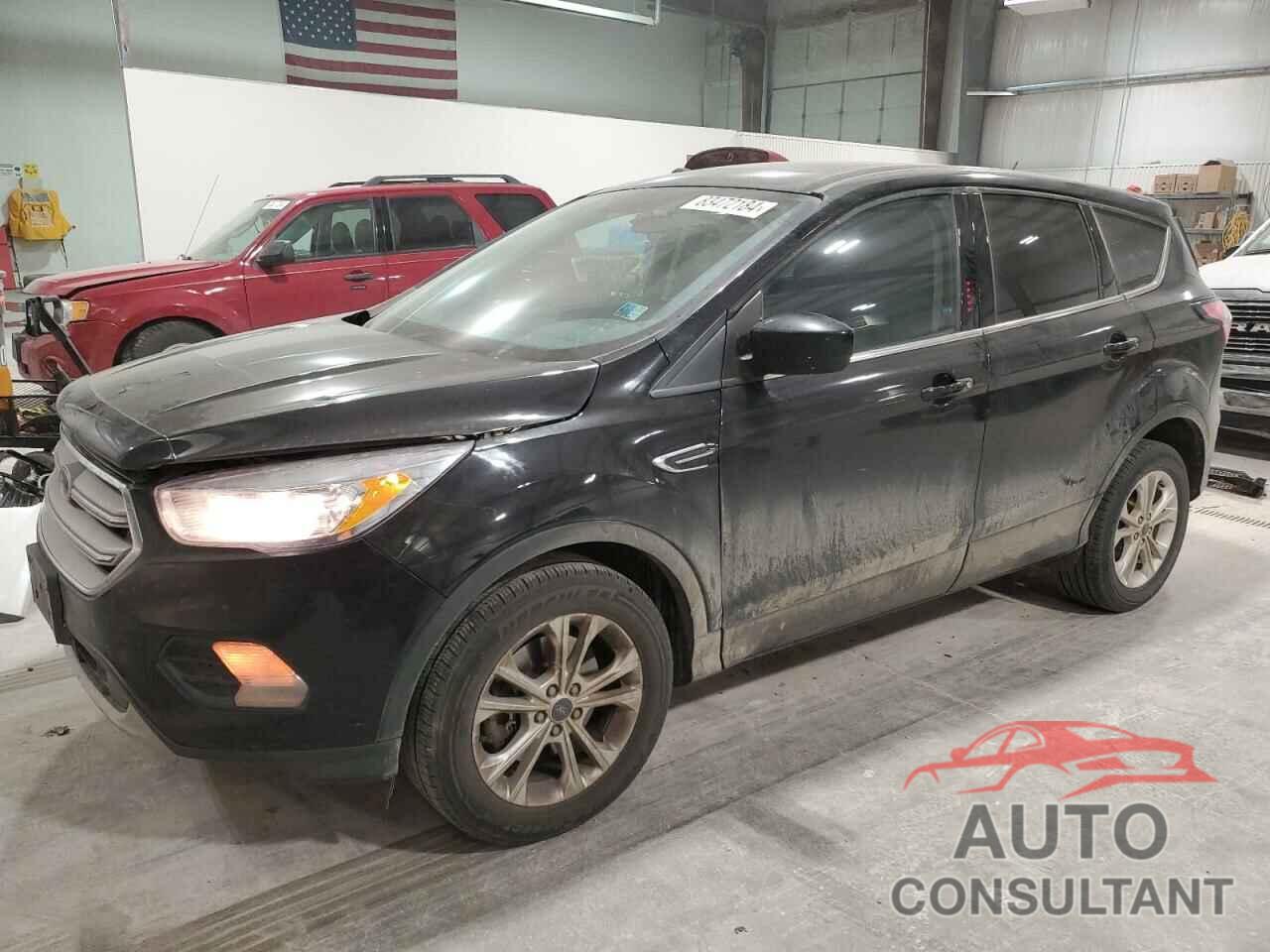 FORD ESCAPE 2017 - 1FMCU9G96HUC52555